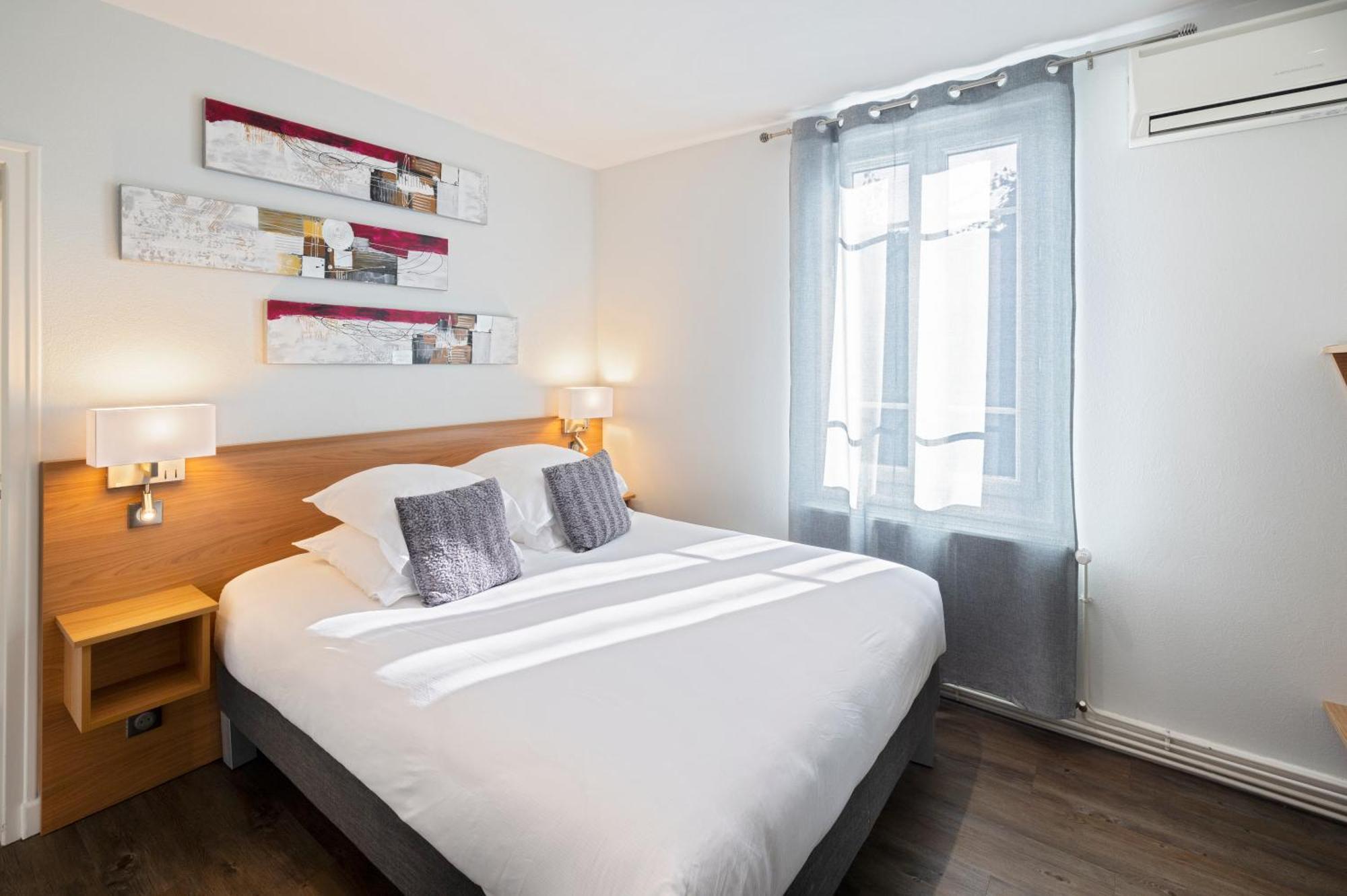 Hotel De Paris Jaligny Esterno foto